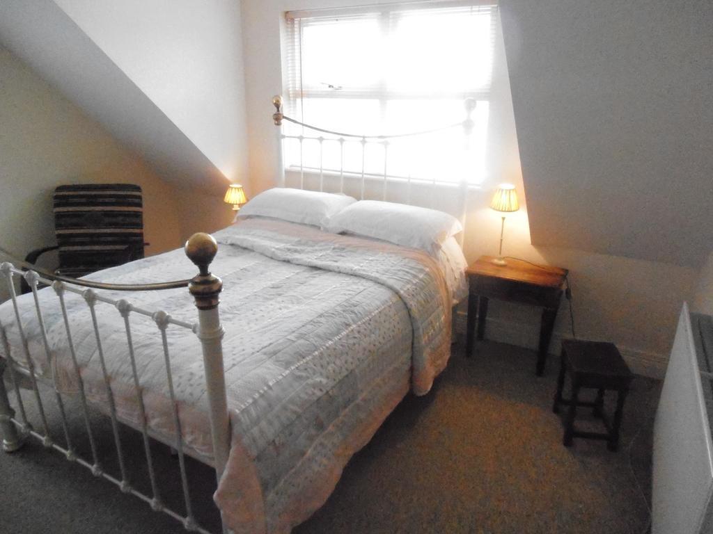 The Old Manse B & B Ballycastle Habitación foto